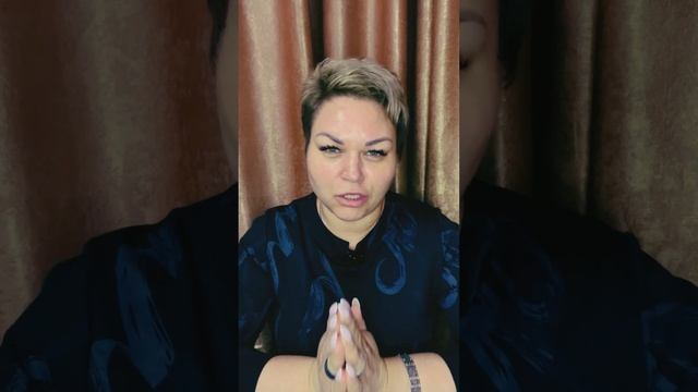 Какую руну нужно поставить на заставку телефона , чтобы привлечь в свою жизнь финансы