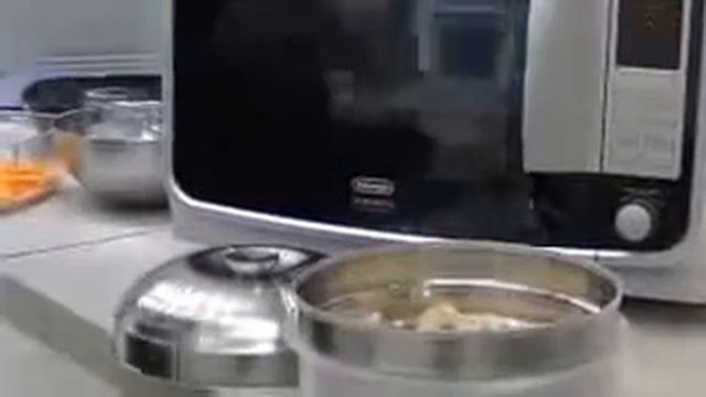 De'Longhi Sfornatutto Microwave смотреть онлайн