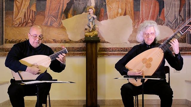 J.S. Bach: Gavotte 1 - duo Mario D'Agosto e Alessandro De Pau - Liuto e Tiorba смотреть онлайн
