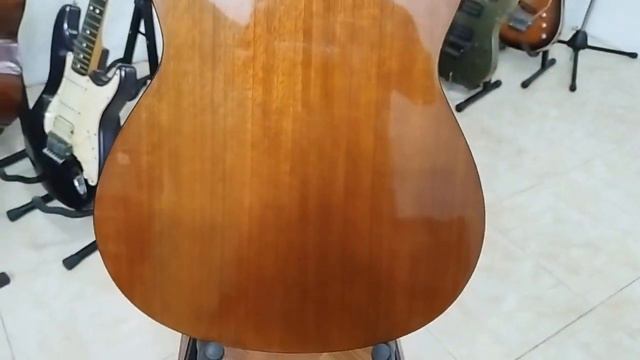 YAMAHA C-80 GITAR GURU KLASIK