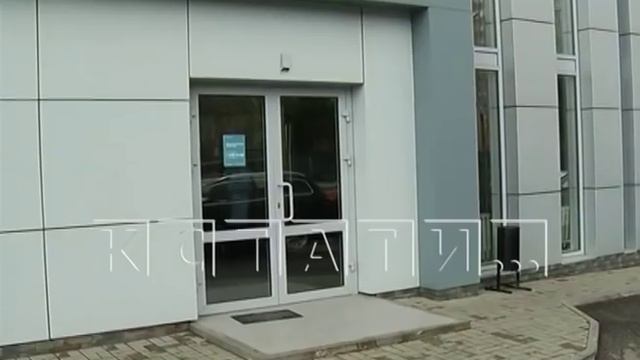 Без машины и без денег остались автовладельцы, решившие продать свой автомобиль салону смотреть онлайн
