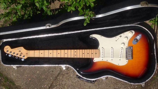 "Sunny"thème smooth jazz fender 40th anniversary stratocaster смотреть онлайн