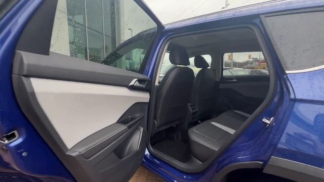 2024 Taos Highline Blue Dusk Metallic: Walkaround | PVW смотреть онлайн