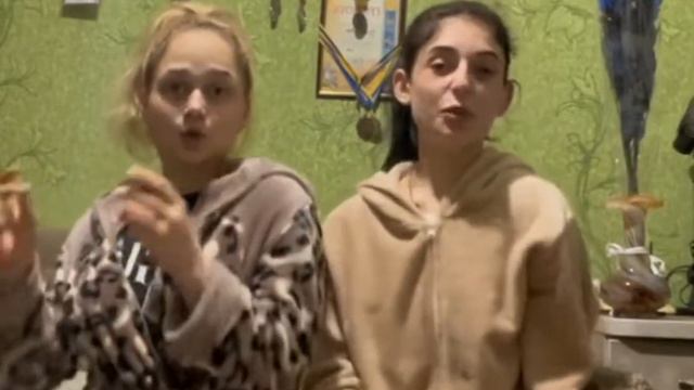 Я тебе кохаю мій солодкий кабанчик (оригінал) смотреть онлайн