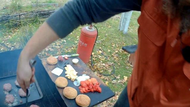 БУРГЕРНЫЕ НЕ ХОТЯТ ЧТО БЫ ВЫ ЗНАЛИ ОБ ЭТОМ смотреть онлайн