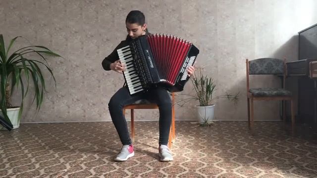 Марина Рассказова (обработка р.н.п. «Я на горку шла») смотреть онлайн