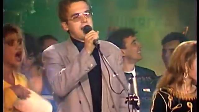 ВІКТОР ПАВЛІК Анна Марія і друзі - ФІНАЛ «КВІТИ ДЛЯ ТЕБЕ» (1994) смотреть онлайн