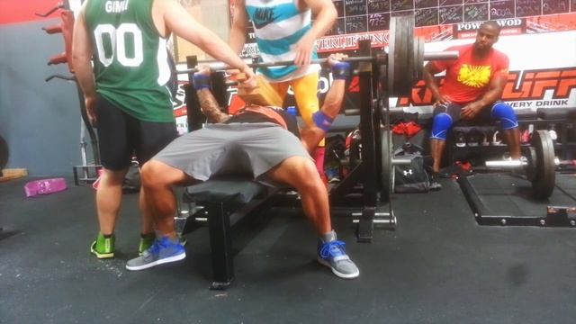Week 1 Supertaining Meet Prep смотреть онлайн