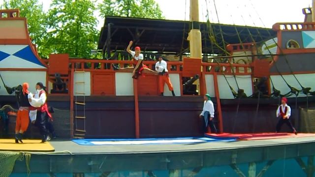 Гардаленд. Парк аттракционов в Италии (07.05.2013) смотреть онлайн