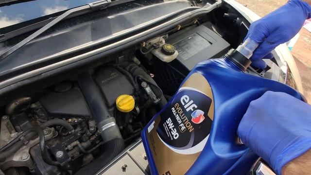 Cambio de aceite Renault Scenic 3 смотреть онлайн