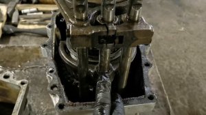 Ремонт КПП ГАЗ 3309 (Газон Некст,Валдай, ПАЗ Вектор).Обзор,разборка.