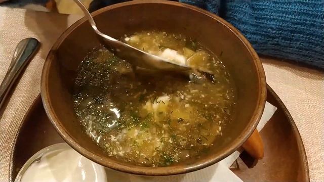 Петрозаводск: в поисках КАРЕЛЬСКОЙ КУХНИ. Ряпушка, калитки, форель, лохикейтто и все-все-все. смотреть онлайн