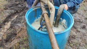 приготовление раствора  для бурения из бентонитовой глины