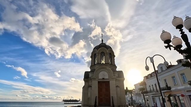 ▶️ Крым 2024 / Сквер Памяти. Набережная.Море .Собаки .Ялта сегодня 26.01.2024 смотреть онлайн