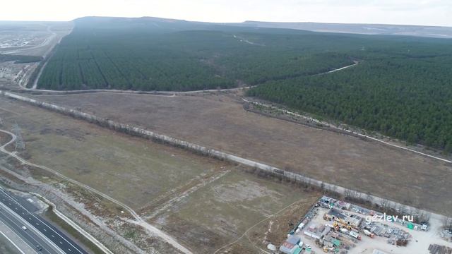 Трасса Таврида 3 этап развязка Белогорск, с. Яблочное-Белая скала, Крым, вид с высоты полета. смотреть онлайн