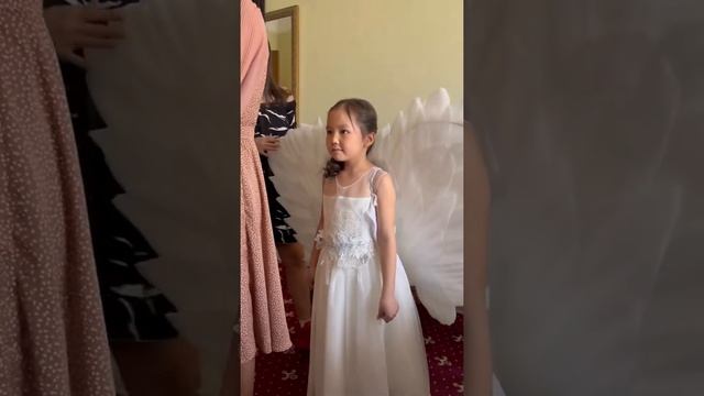 Как сделать крылья ангела своими руками DYI. Салтанат Урисбаева смотреть онлайн