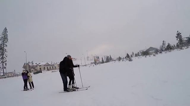Горные лыжи. Активный отдых. Отдых с ребенком. смотреть онлайн