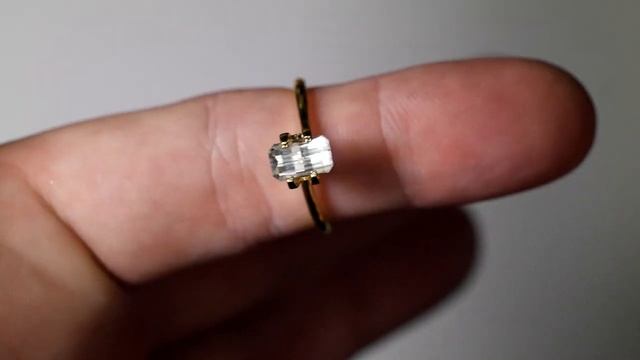 Натуральный аквамарин 7,7*4,7*4,4 mm 1,30 cts смотреть онлайн