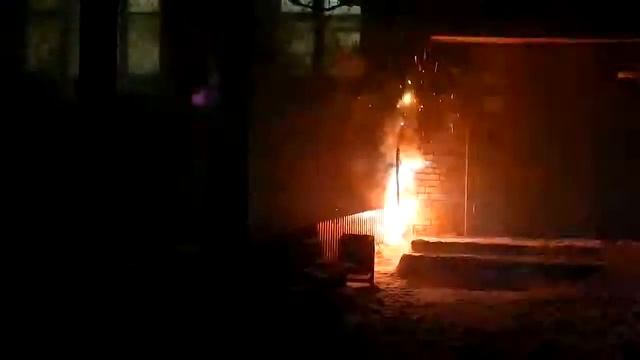 15 декабря 2013г. Фейерверк на кабельной линии в Сосногорске смотреть онлайн