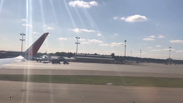 Взлёт из Москвы (Takeoff from Moscow, Sheremetyevo) смотреть онлайн