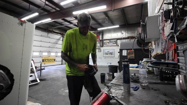 How to Re-Grease your grinder - Evan's detailing and polishing смотреть онлайн