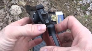 64.Револьвер SMITH & WESSON 327 PD.