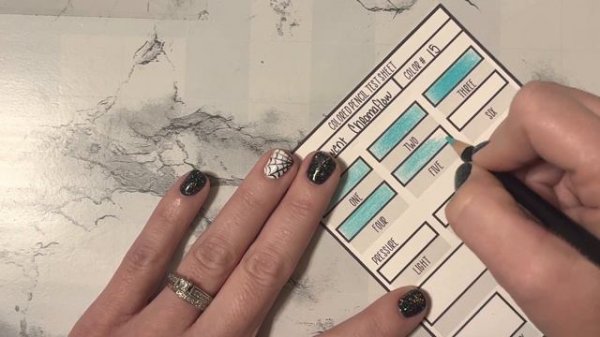 DERWENT CHROMAFLOW: Swatching and FIRST IMPRESSIONS