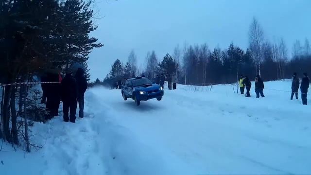 Ралли Золотые Купола 2017. Ростов. Петровское. Subaru на трамплине смотреть онлайн