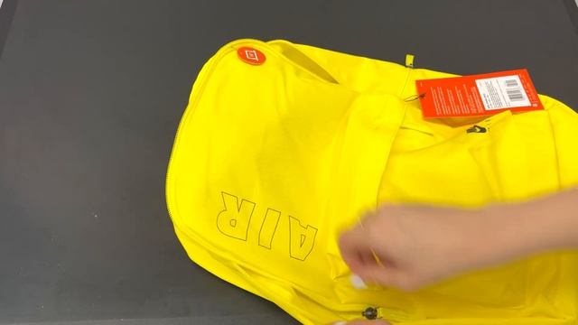 мини-обзор на яркий рюкзак Nike Air Heritage 2.0 Backpack смотреть онлайн