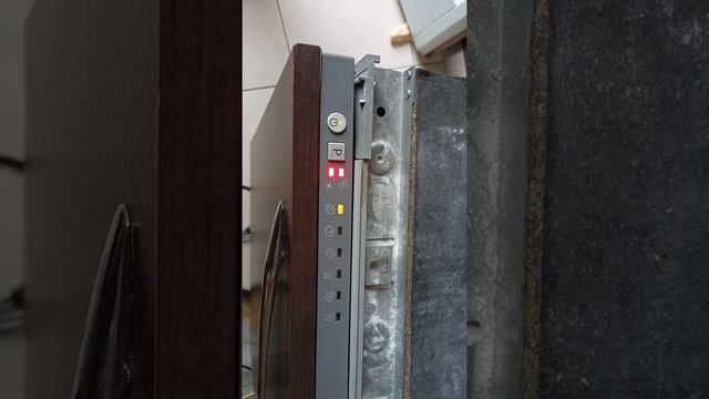 Hotpoint Ariston LDF 116 A/HA - Scarico acqua continuo, Led 1 lampeggiante смотреть онлайн