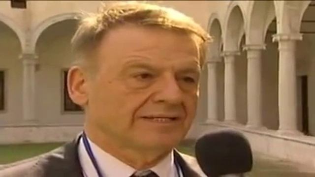 NUOVO GOVERNO, CLINI ALL'AMBIENTE смотреть онлайн