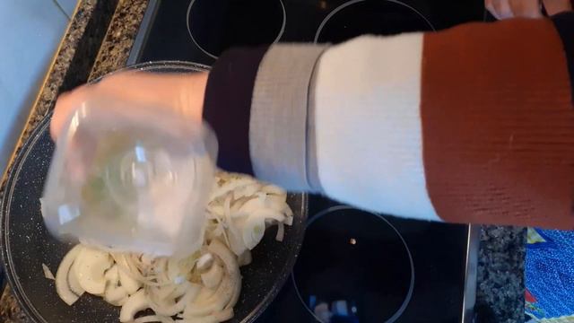 ВКУСНЫЙ Обед ЗА КОПЕЙКИ ВКУСНЯТИНА ИЗ ЛУКА! @linakysylenko смотреть онлайн