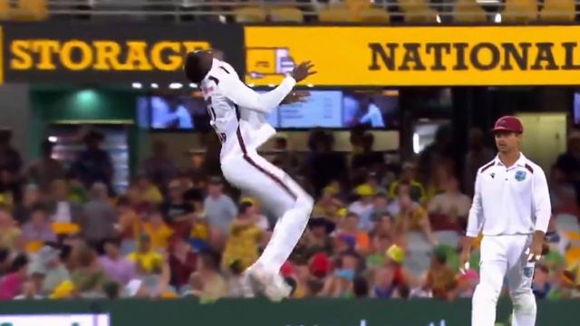 Kevin Sinclair Backflip Celebration cartwheel after dismissing Usman Khawaja vs Australia смотреть онлайн