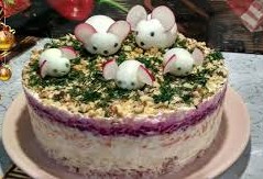 Салат Мышки на полянке.mp4