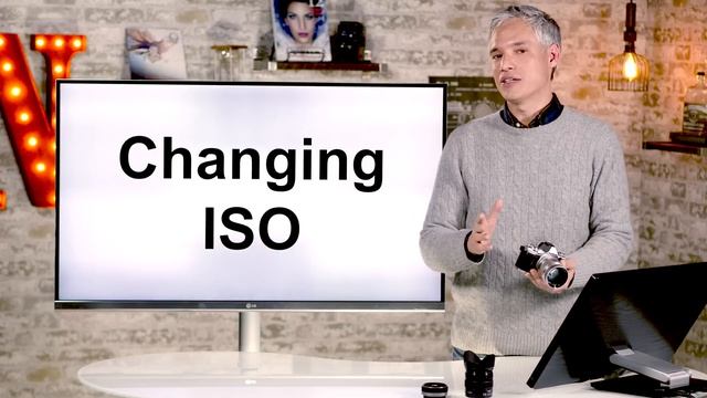 E-M5 II Overview Training Tutorial (Olympus O-MD) смотреть онлайн