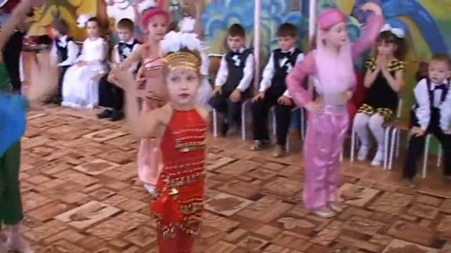 Индийский танец: "Джимми" смотреть онлайн