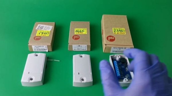 Внешние различия считывателей Matrix-IIK, Matrix-II мод. Е, Matrix-II мод. Wire E