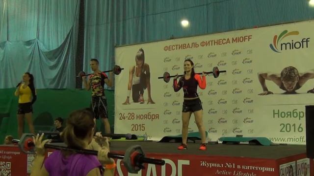 Тренировка со штангами Reebok. Часть 1 смотреть онлайн