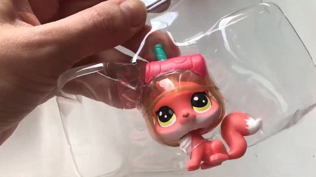 Игровой набор Littlest Pet Shop «Пет в холодильнике. Морозная бригада» смотреть онлайн