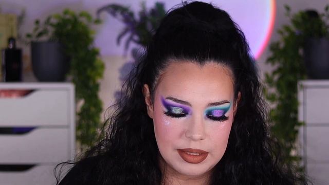 JEFFREE STAR COSMETICS HALLOWEEN 2023 MYSTERY BOX UNBOXING || DELUXE BOX смотреть онлайн