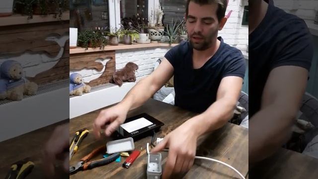 Как подключить прожектор к проводу? Рубрика #опятьСанёк смотреть онлайн