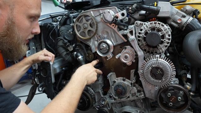 Audi A4 B5 1.8T (AWT) Timing Belt & Water Pump Replacement смотреть онлайн