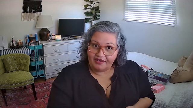 HUGE Tarot and Oracle Deck Haul 2020 - I must be crazy! Tiny flip throughs and reviews | Collection смотреть онлайн