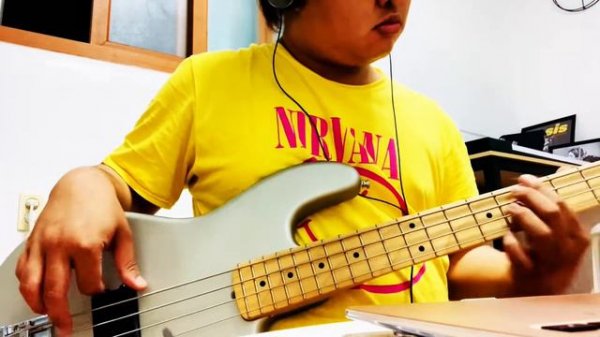 RHCP - Black Summer (Flea SIgnature Active Jazz Bass )