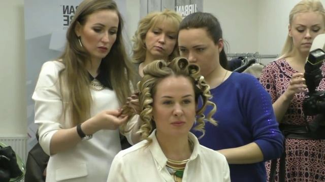 Объемные локоны в прическах. Объемные прически. МК стилиста Лены Колпаковой смотреть онлайн
