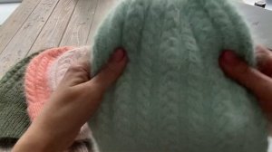 Мастер-класс шапка спицами из пуха норки