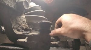 Замена тормозных дисков с колодками! Toyota Avensis 1.8 AT. #toyota #toyotaavensis #авторемонт