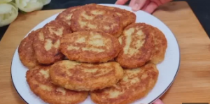 Печеночные котлеты ( оладьи) .