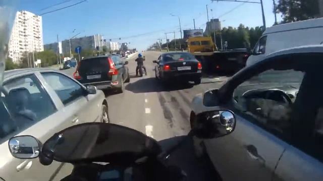 Продавец на дороге смотреть онлайн