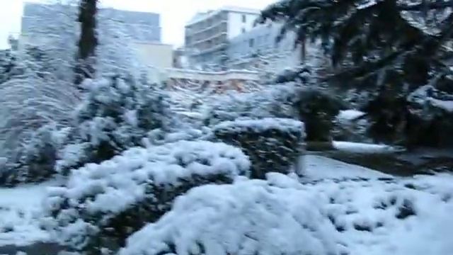 La Neige Recouvre Ivry-sur-Seine